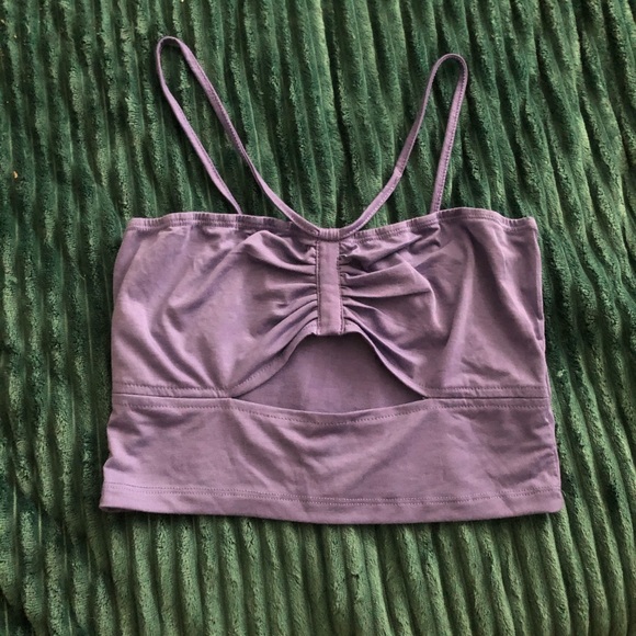 Cut Out Front Cami Top - Picture 3 of 3